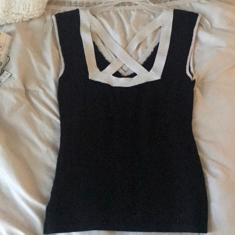 Shirt - Picture 4 of 4
